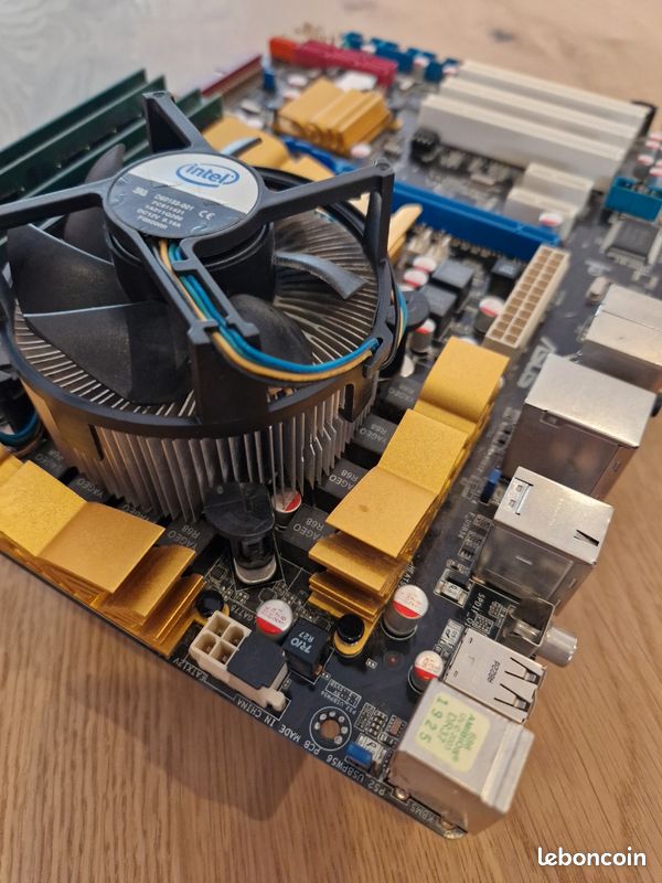 Carte mère ASUS ROG MAXIMUS Z890 HERO BTF prix Maroc
