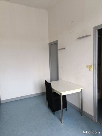 Loue studio meublé