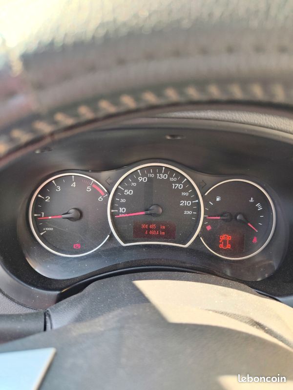 Koleos (image 2)