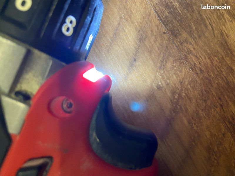 Milwaukee M18 BDD-202C (image 3)