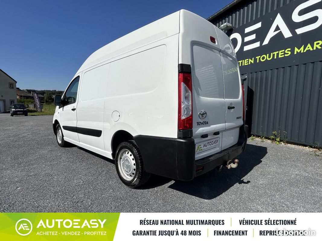 Toyota PROACE 2.0 D-4D 128 CH BVM6 L2H2 CLIM FOURGON OU VAN AMÉNAGÉ (image 14)