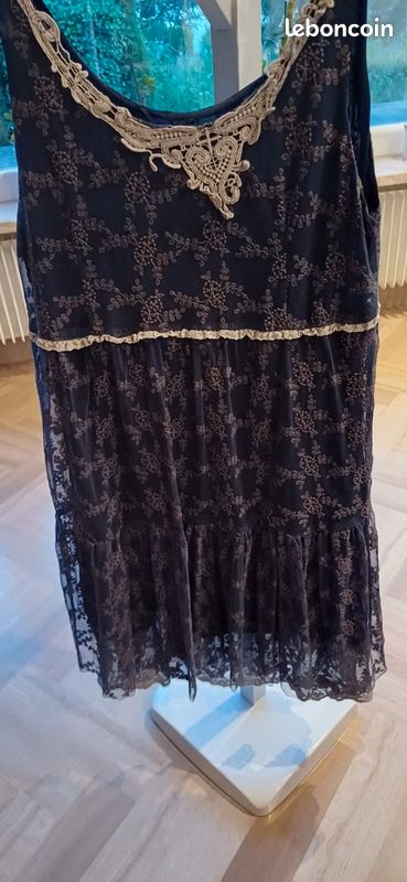 Robe bleue (image 1)