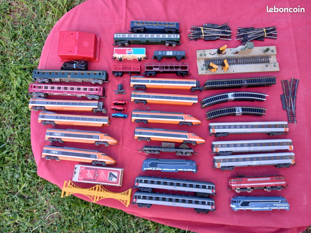 Trains HO + DIVERS - Collection