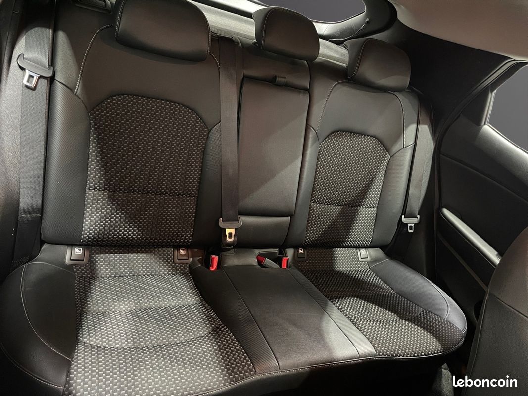 KIA XCEED 1.0 T-GDI ISG Design 120Ch Garantie 12 mois (image 9)