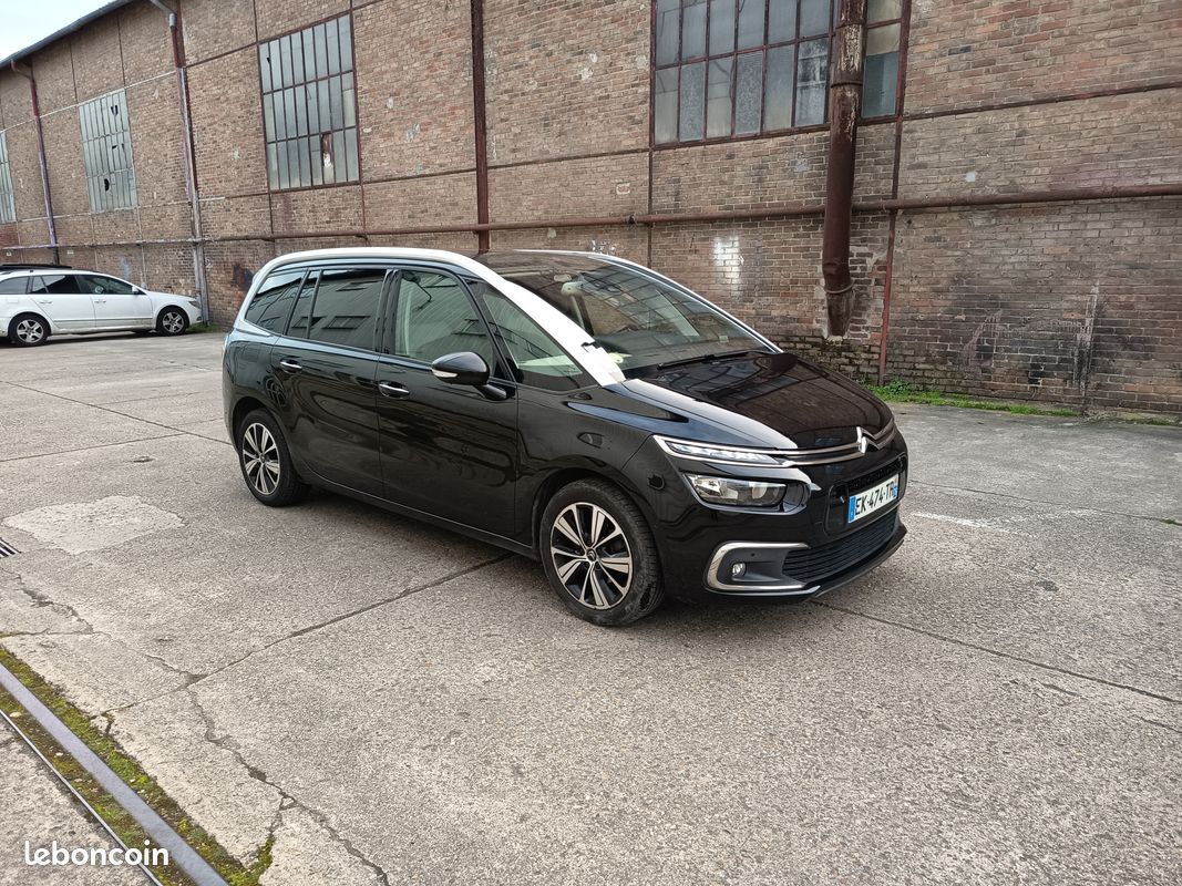Grand c4 picasso 1.6 hdi 120 gps cuir bi-ton camera bluetooth attelage APPLE CAR PLAY distribution neuve 7p (image 2)