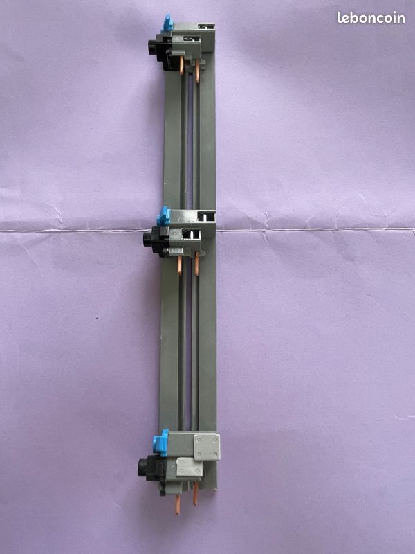 Barre de connexion Tableau Electrique 3 Rangées (image 1)