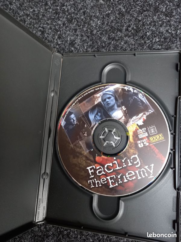 Dvd Facing The Enemy (image 2)