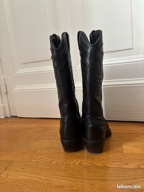 Chaussettes Montantes Steve Madden, Noires à Volants – Une Taille, Style Rétro 80’s Et Punk