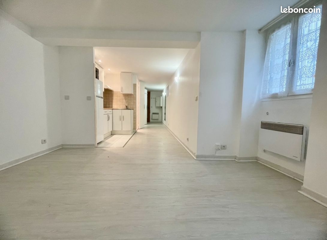 Appartement 1 pièce 28 m² · à Saint-Germain-en-Laye · 28 m² · 219 000 €