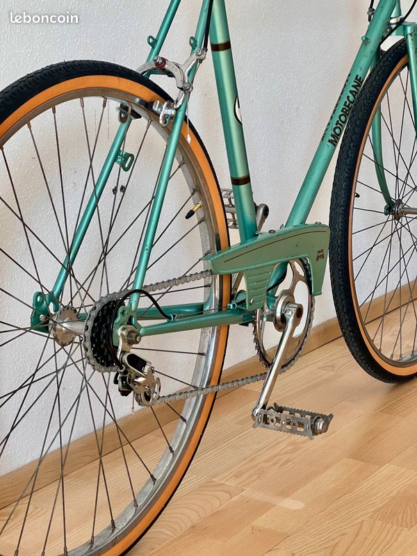 Manivelle Droite Motobecane Avec Plateau – Takagi – 170mm – NOS – Vintage