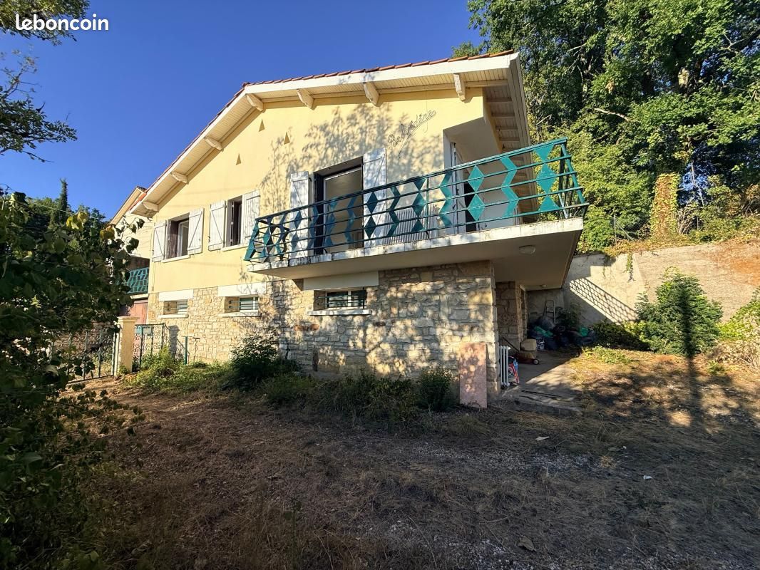 Maison 4 pièces 120 m² · à Puy-l'Évêque · 120 m² · 149 000 €