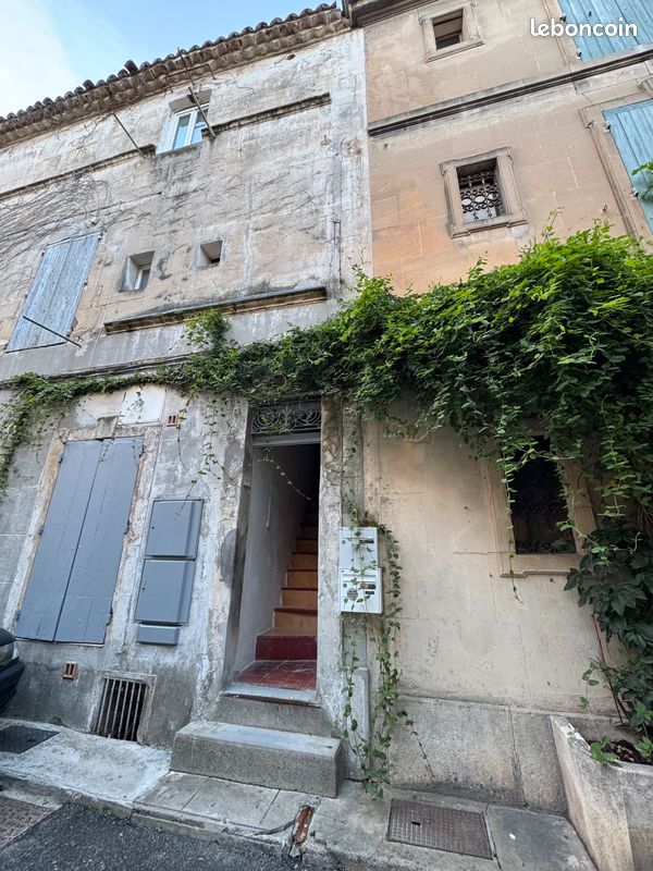 Appartement 1 pièce 27 m² · à Arles · 27,4 m² · 560 €/mois
