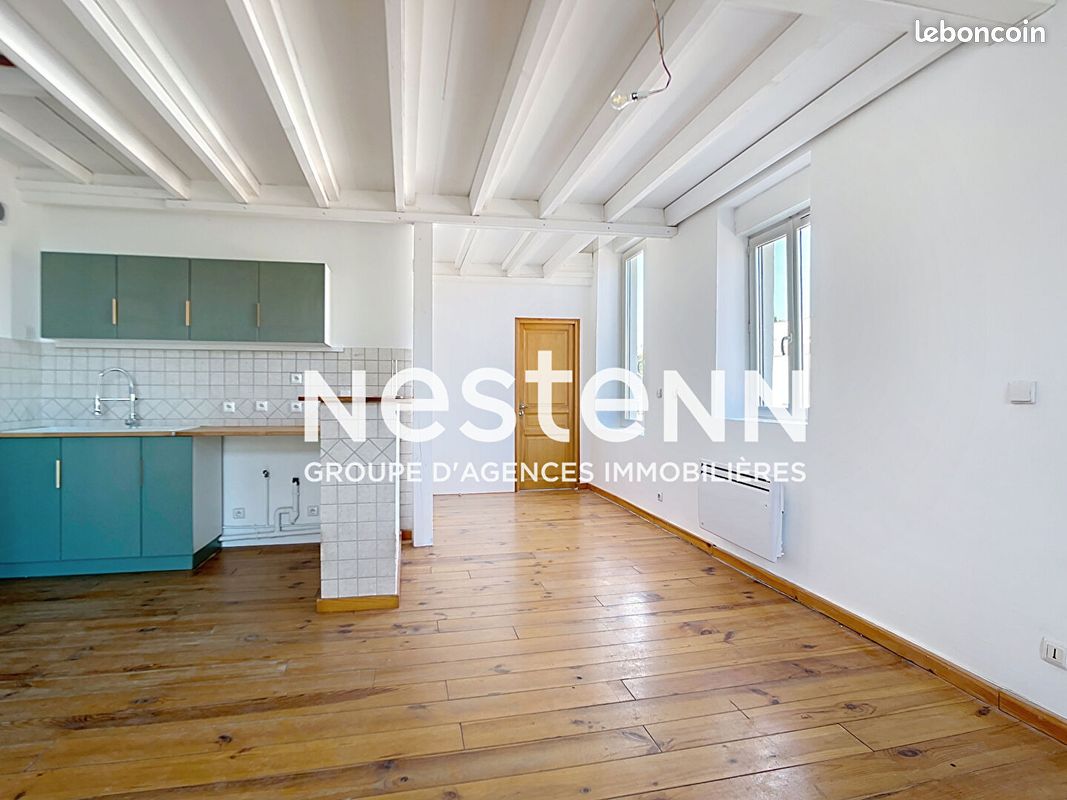 Appartement 3 pièces 81 m² · à Sathonay-Camp · 81 m² · 230 000 €