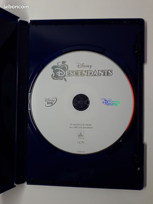 Dvd descendants disney.. (image 2)