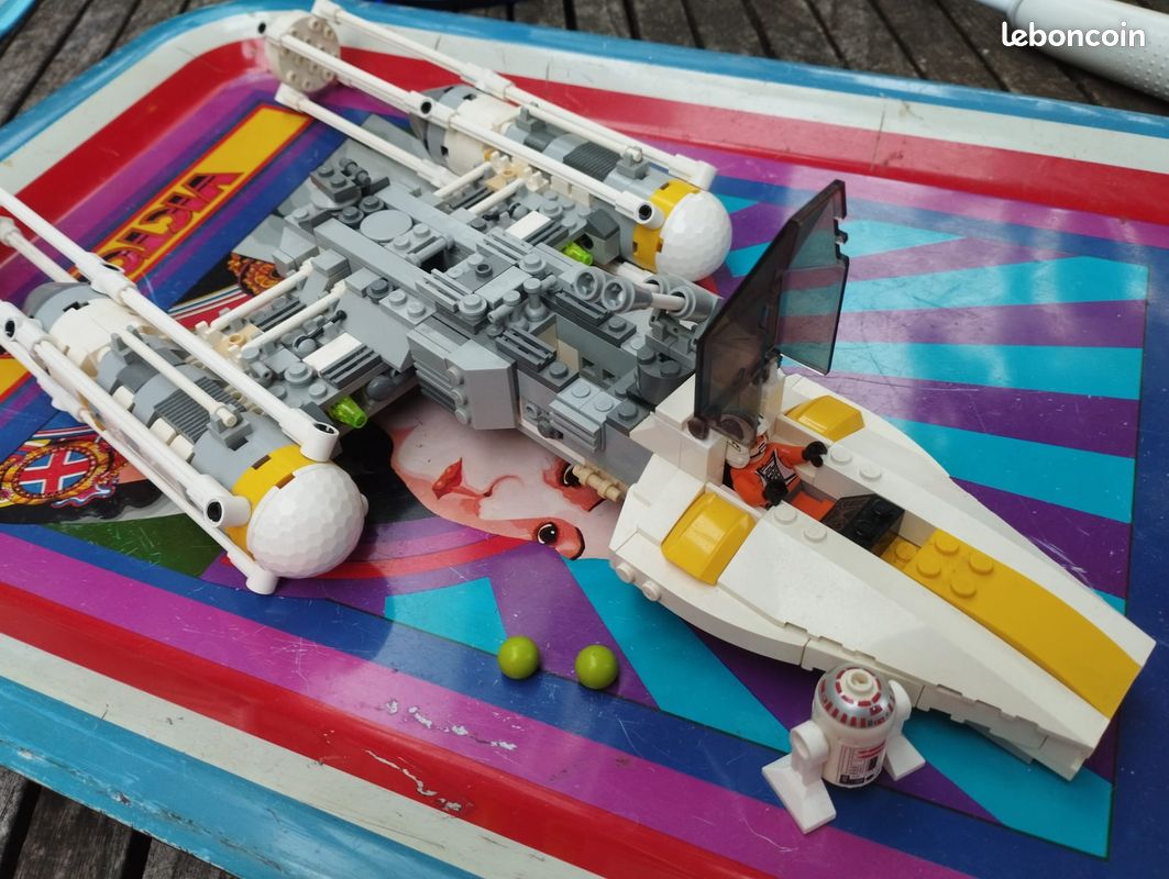 LEGO Star Wars Y-Wing Fighter 7658 Jeux Jouets