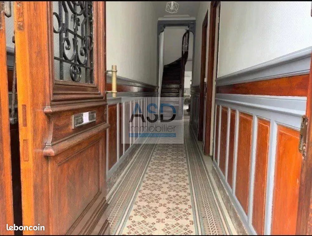 Maison 8 pièces 184 m² · à Roubaix · 184 m² · 235 200 €