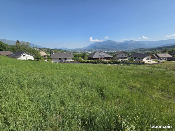 Terrain 851 m² Saint-Cassin