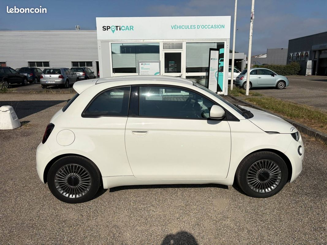 FIAT 500 e 95 ch Icône (image 6)
