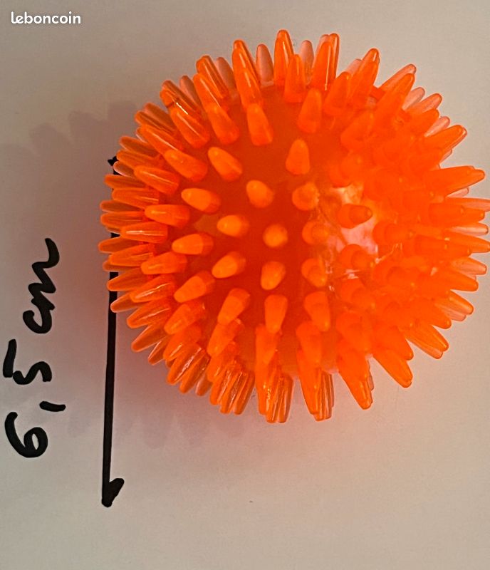 1 balle couinante, massante, très résistante, orange, 6,5 cm de diamètre pour chiens petits et moyens (image 1)