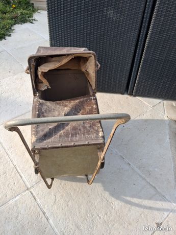 Lot De 2 Anciens Poupons En Tissu - À Restaurer Ou Pour Pièces