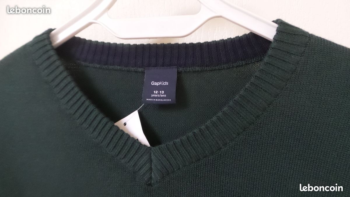 Pulls.Gilet en coton GAP pour Garçon - Vestiaire Collective
