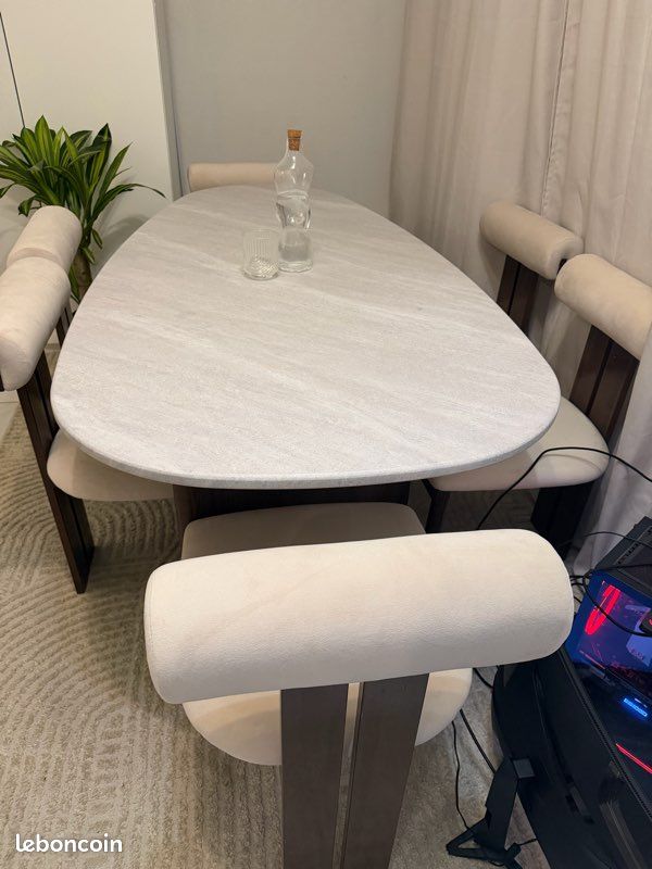 Table effet travertin (image 1)