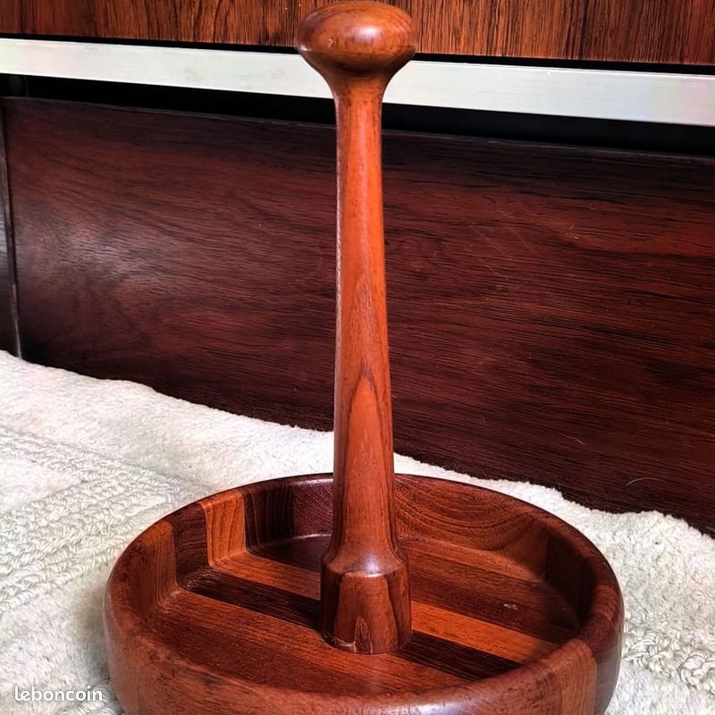 Table basse scandinave moderne en teck du milieu du siècle