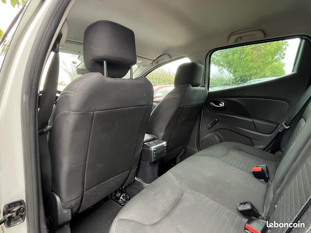 RENAULT CLIO 1.2 TCE 120ch - CLIM - BLUETOOTH - REGULATEUR (image 29)