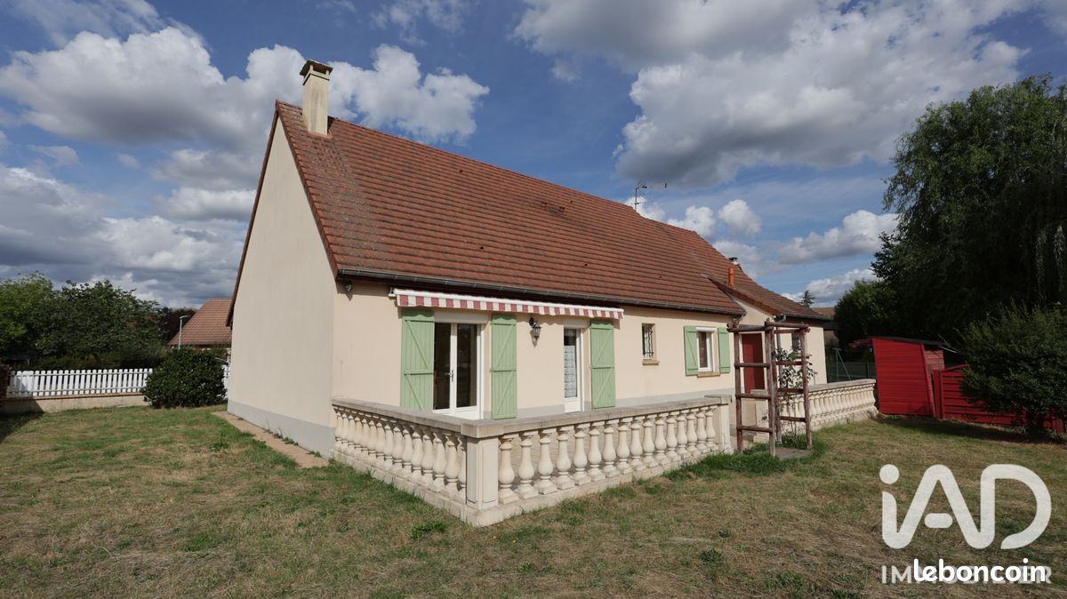 Maison 4 pièces 97 m² · à Ruaudin · 97 m² · 221 000 €