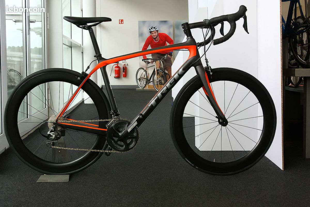 Trek Domane carbone T58 (image 1)