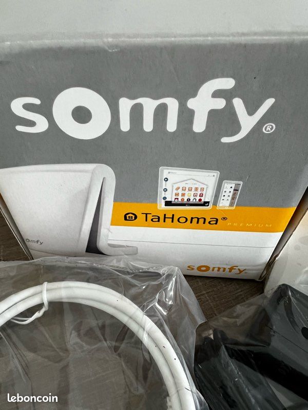 Box SOMFY TAHOMA V2 Neuf (image 1)