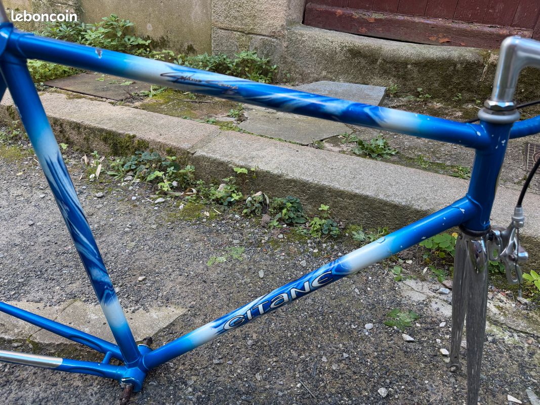 Cadre velo GITANE 3355g 54*54cm 123mm ancien vélo BFFF D4