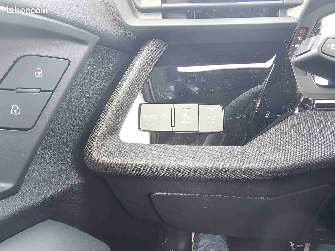 Audi A3 SPORTBACK 2.0 TDI 150CH S LINE S TRONIC 7 (image 16)