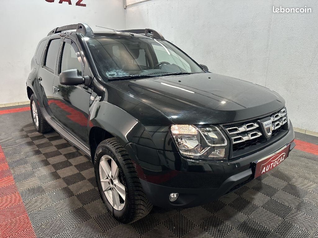 Dacia Duster 1.5 dCi 110 4x4 Lauréate +ATTELAGE (image 5)