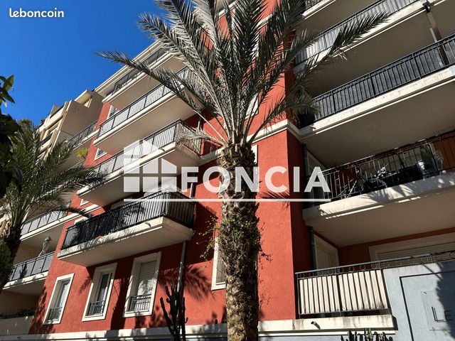 Appartement 3 pièces 68 m² · à Menton · 68 m² · 836 €