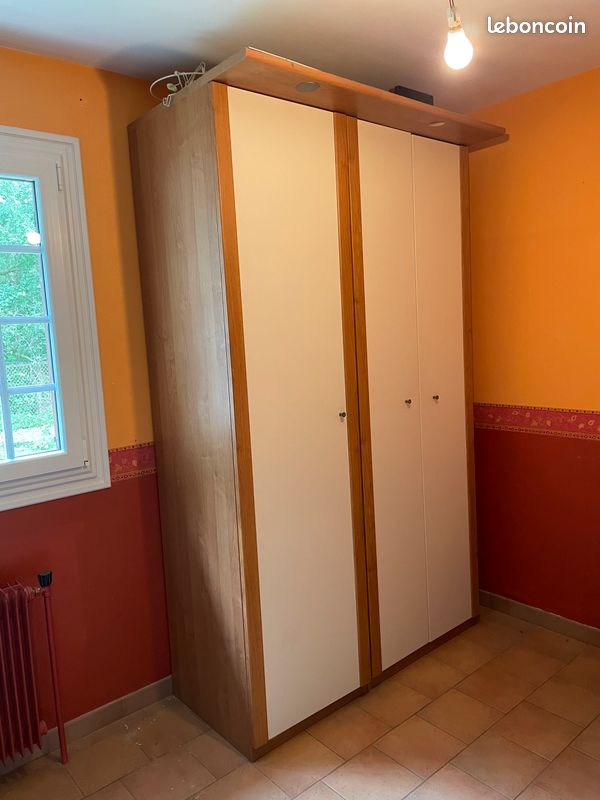 Armoire/penderie à vendre (image 1)