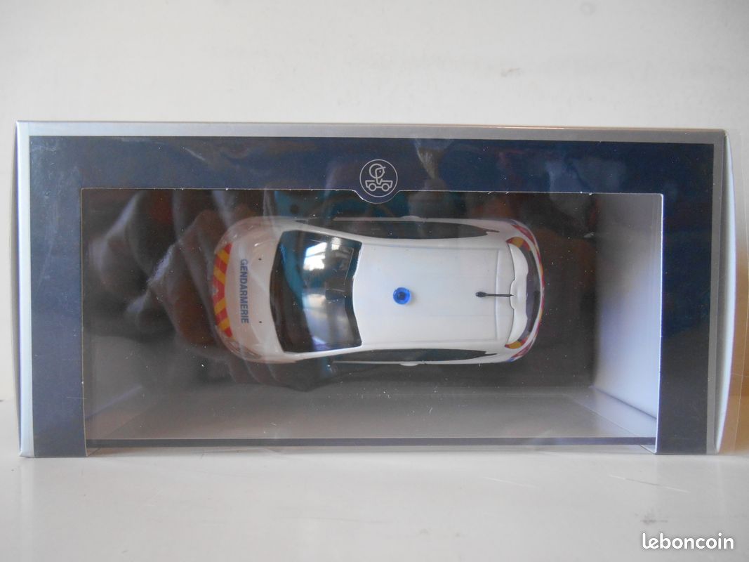 Modèle Réduit Norev Peugeot 208 GTI Gendarmerie 2014 - Échelle 1:43 - Blanc - Neuf Sous Boîte
