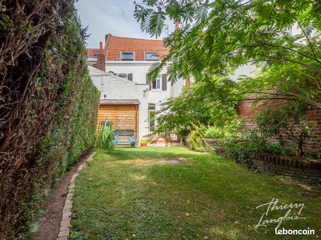 Maison 7 pièces 192 m² · à Cysoing · 192 m² · 426 000 €