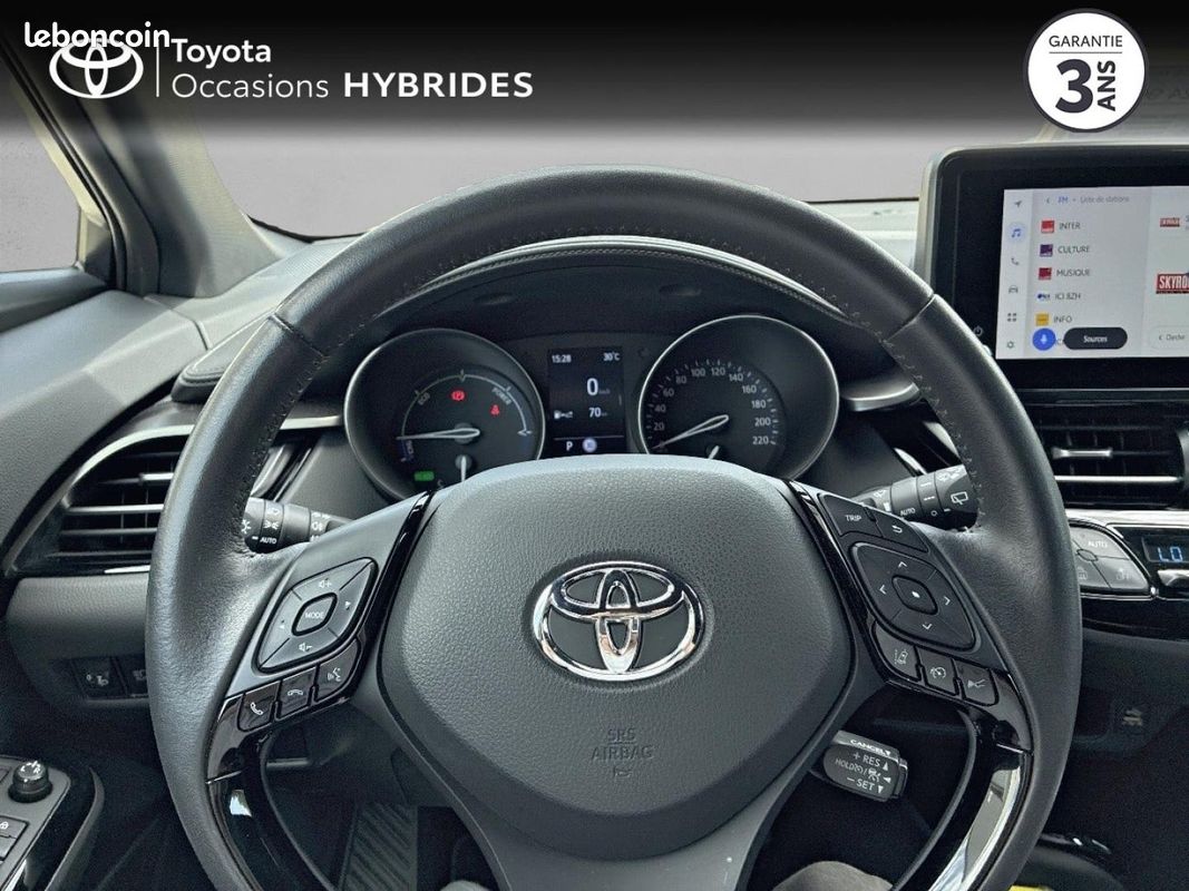 Toyota C-HR 2.0 Hybride 184ch Design Ultimate E-CVT (image 13)