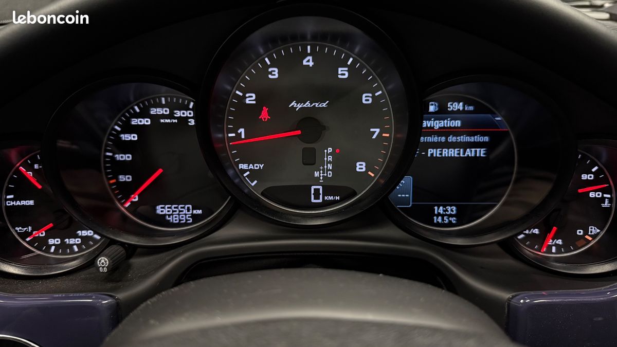PORSCHE PANAMERA S HYBRID BVA / PACK CHRONO / TOIT OUVRANt (image 22)