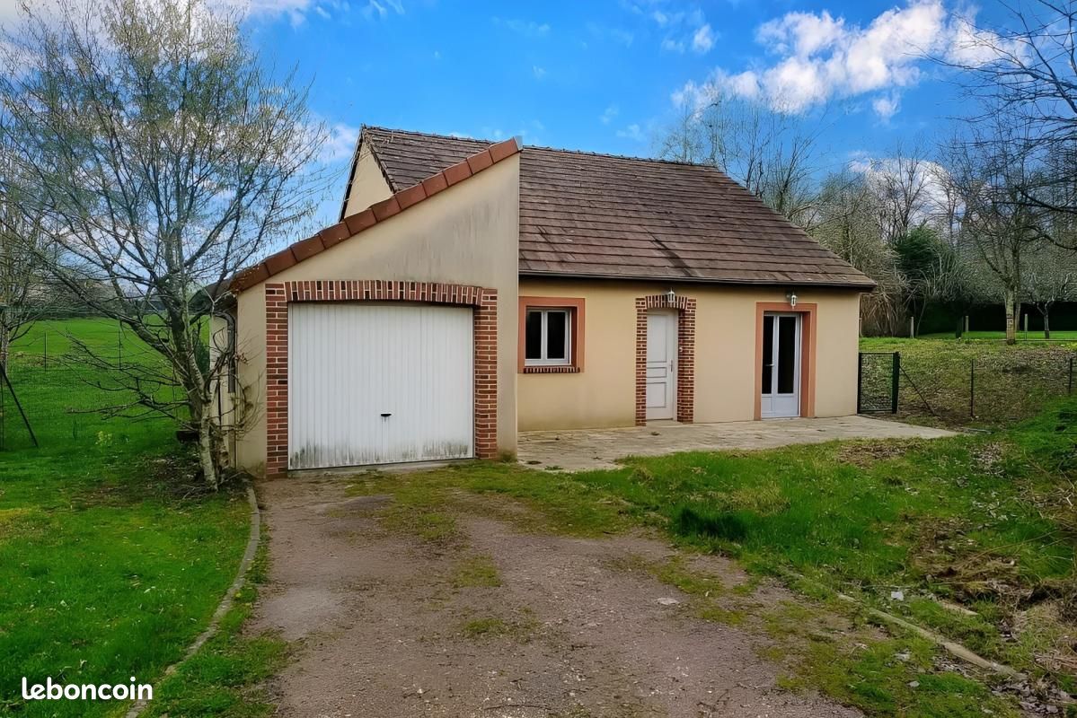 Maison 4 pièces 79 m² · à Tannerre-en-Puisaye · 79 m² · 576 €