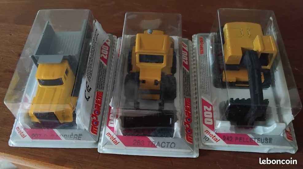 LOT DE 10 Voitures Diverses En L État Majorette Serie 200 EUR 10,50