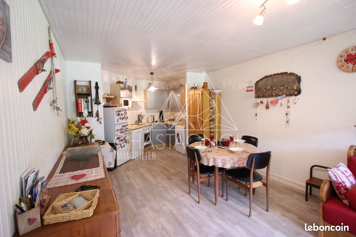 Appartement 2 pièces 44 m² · à Chamrousse · 44 m² · 139 000 €