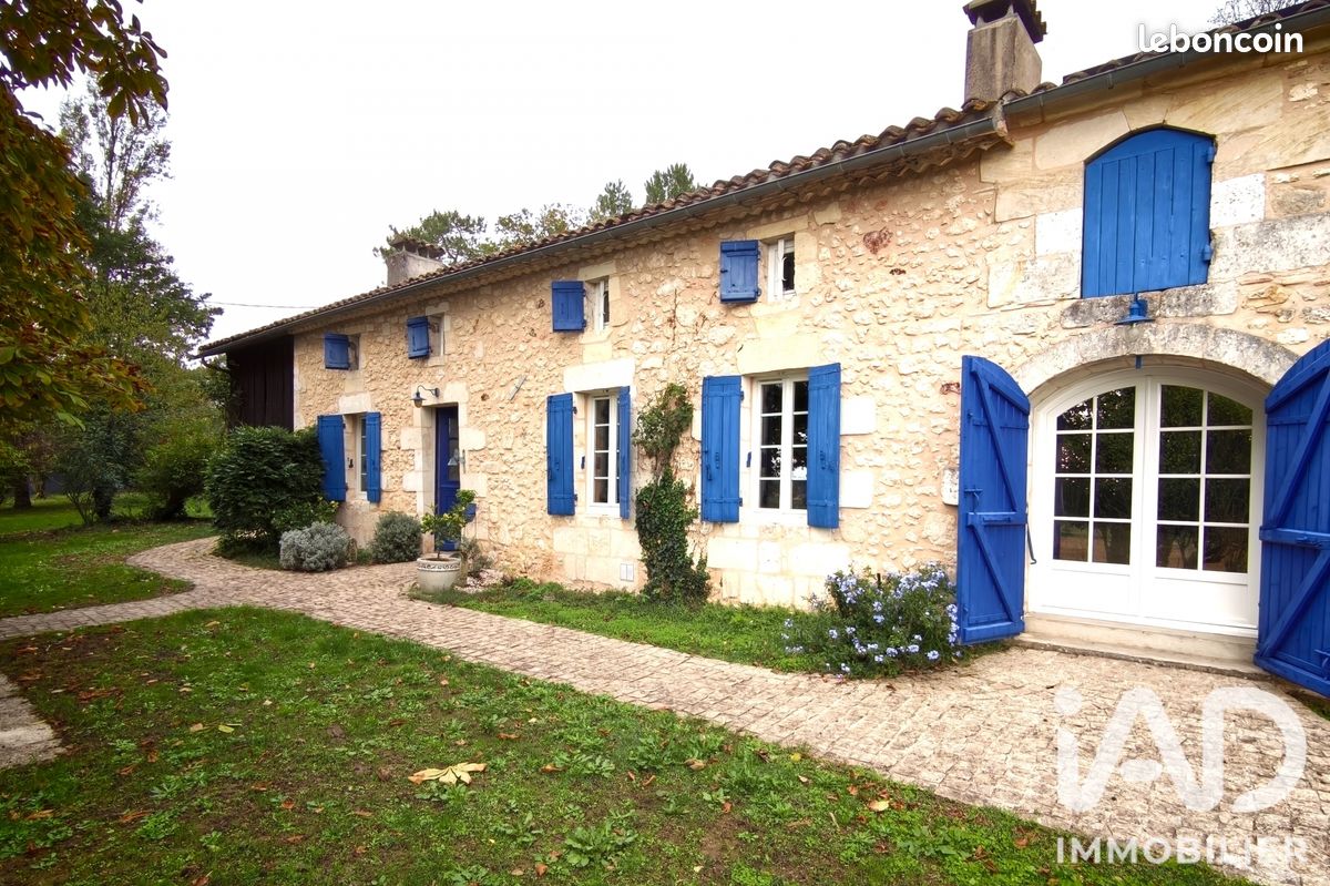 Maison 6 pièces 173 m² · à Cercoux · 173 m² · 475 000 €