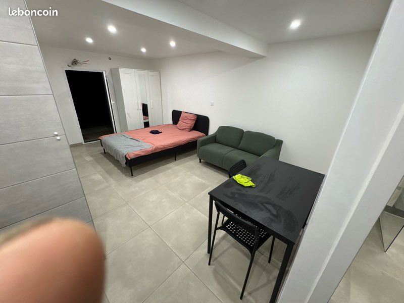 Appartement 1 pièce 25 m² · à Saint-Martin-d'Hères · 25 m² · 680 €