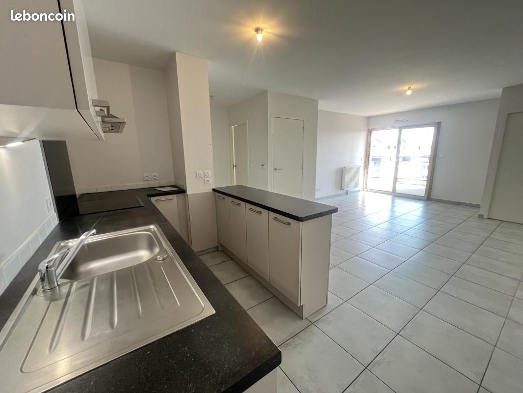 Appartement 3 pièces 70 m² · à Veauche · 70 m² · 820 €/mois