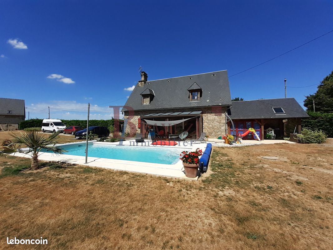 Maison 5 pièces 115 m² · à Saint-Martin-la-Méanne · 115 m² · 340 000 €
