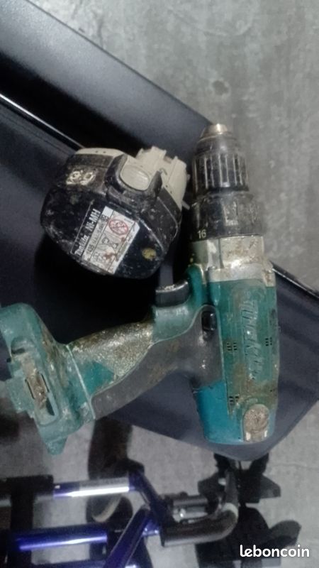 Perceuse Makita batterie hs (image 1)