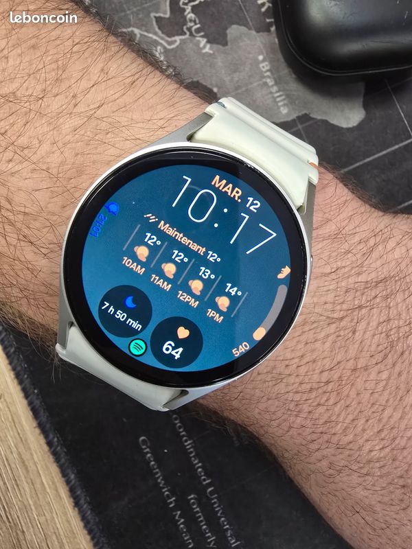 Galaxy watch 7 beige 40 mm (image 1)
