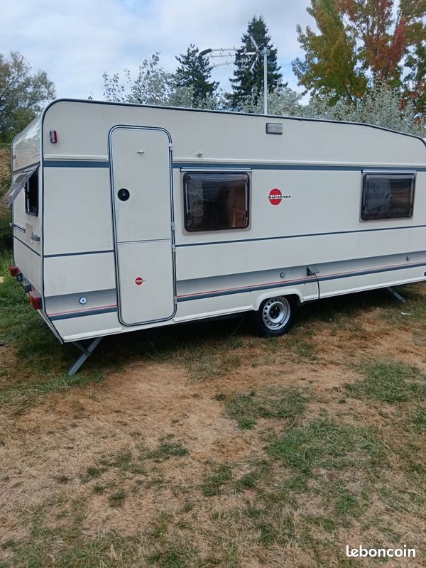 Caravane burstner (image 1)